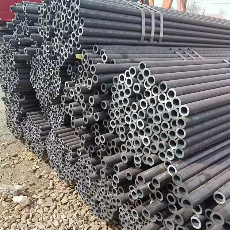 উচ্চ চাপ কার্বন ইস্পাত পাইপ St37 St52 A106b তেল এবং গ্যাস Seamless ইস্পাত কার্বন পাইপ